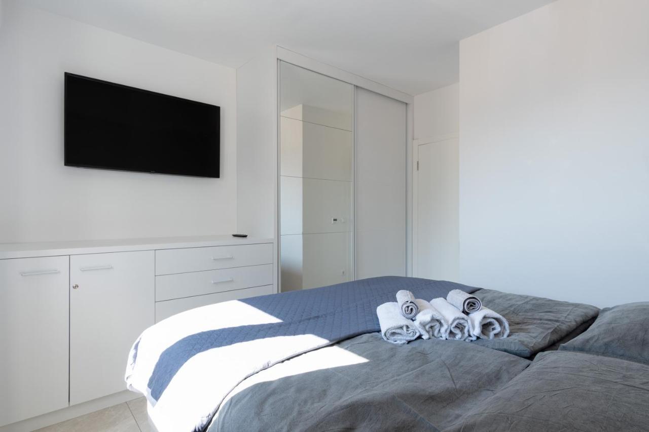 Sea View Apartment With Parking - Dina 马卡尔斯卡 外观 照片